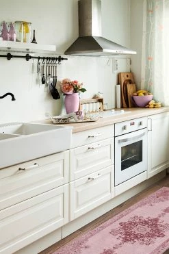 Budget ✨ Ruggable Victoria Garnet Rug 🎁 -Outdoor Rugs Store Victoria Garnet C RC 0421 27 Washable Rug Centerpiece