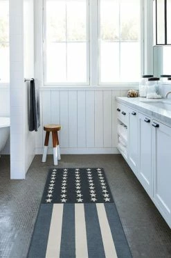 Cheap 🔔 Ruggable American Flag Blue Rug 🛒 -Outdoor Rugs Store american flag blue C RC 0746 27