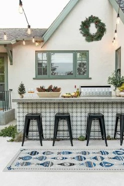 Promo 🔥 Ruggable Outdoor Festive Garland Blue Grey Rug ⌛ -Outdoor Rugs Store festive garland blue grey C RC SM005 27 V2