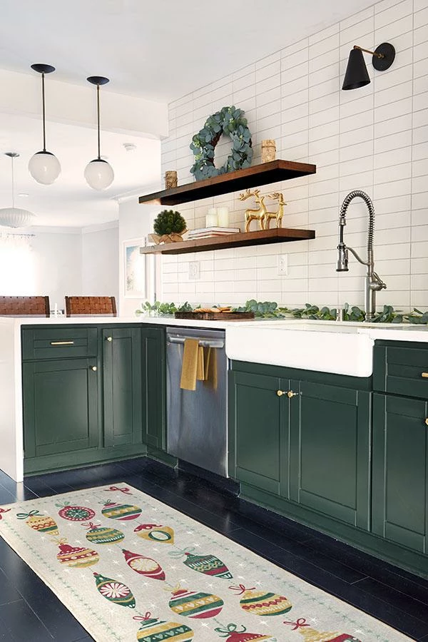 Coupon โ๏ธ Ruggable Festive Garland Holiday Shortbread Rug ๐ 8 Coupon โ๏ธ Ruggable Festive Garland Holiday Shortbread Rug ๐ - Image 8