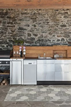 Budget 👏 Ruggable Outdoor Honeycomb Grey Rug 🥰 -Outdoor Rugs Store honeycomb grey C RC OD032 27 V3