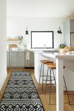 Budget ⭐ Ruggable Linear Diamond Black Rug ⭐ -Outdoor Rugs Store linear diamond black C RC 0208 27 V2