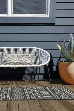 Buy 🧨 Ruggable Outdoor Loma Black Rug 👍 -Outdoor Rugs Store loma black C RC OT017 27