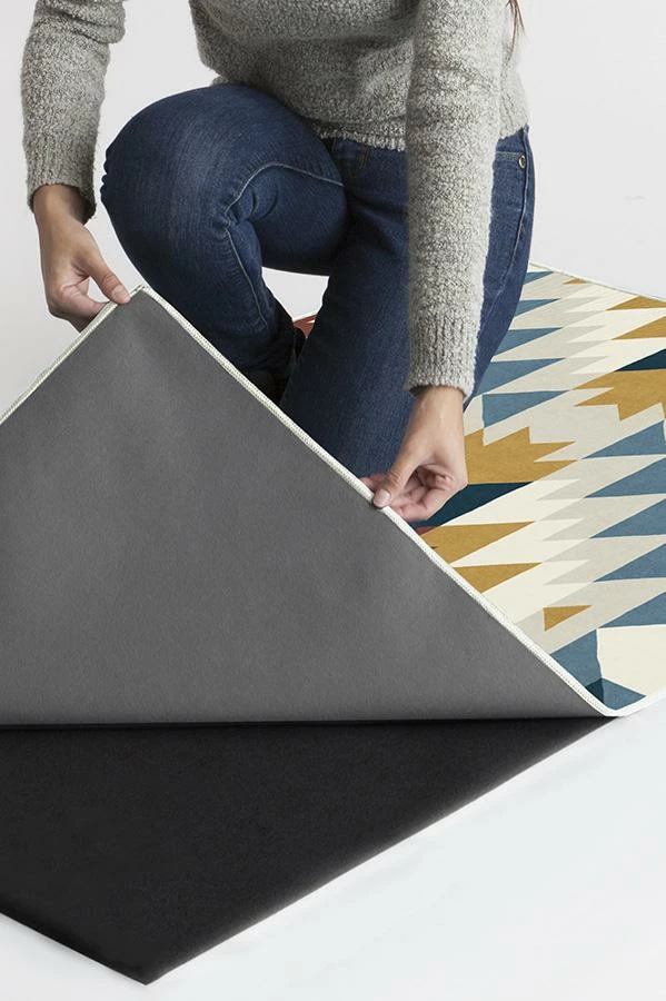 Deals ๐ Ruggable Mariposa Polychrome Rug ๐ 2 Deals ๐ Ruggable Mariposa Polychrome Rug ๐ - Image 2