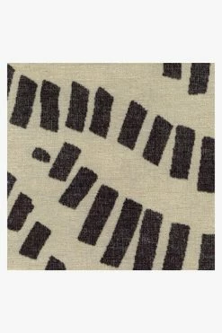 Discount 😍 Ruggable Naila Black Rug 🧨 -Outdoor Rugs Store naila black D RC 0639 27 9a84e417 0c65 43d4 93eb 164edb4fc373