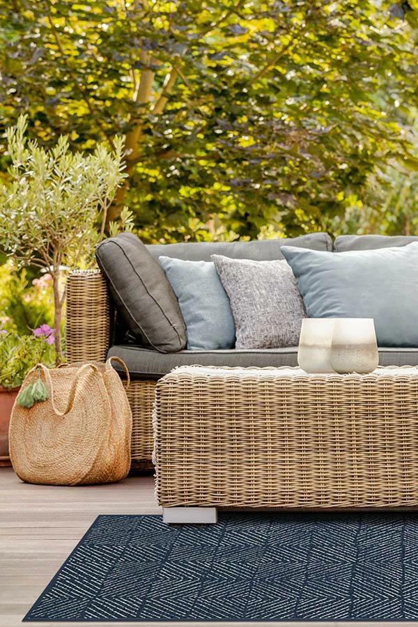 Best deal 🎉 Ruggable Outdoor Parquet Navy Rug 🎁 8 Best deal 🎉 Ruggable Outdoor Parquet Navy Rug 🎁 - Image 8